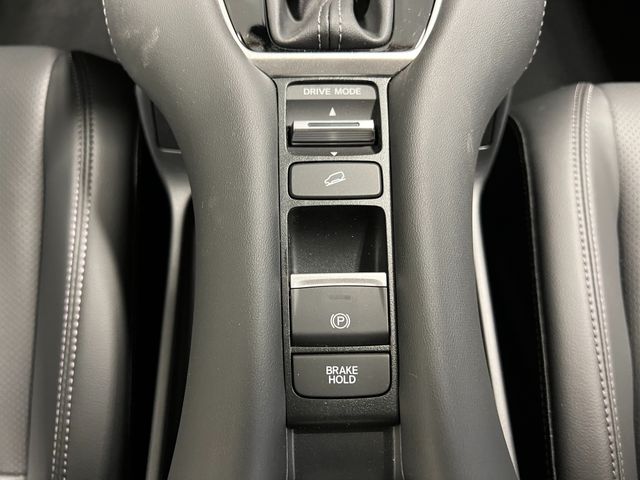 2025 Honda HR-V EX-L - Photo 19