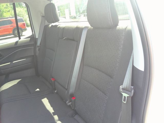 2025 Honda Ridgeline Sport - Photo 21