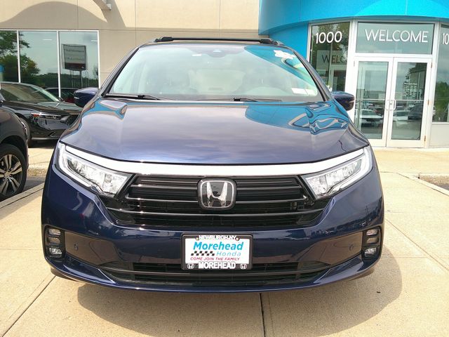 2024 Honda Odyssey Touring - Photo 2