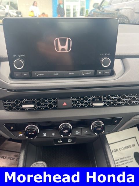 2025 Honda Accord SE - Photo 30