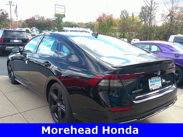 2025 Honda Accord Hybrid Sport-L photo 2