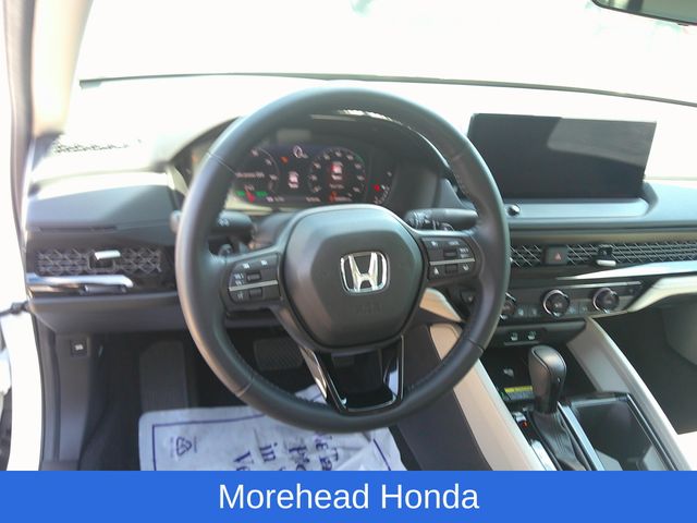 2025 Honda Accord Hybrid EX-L - Photo 11