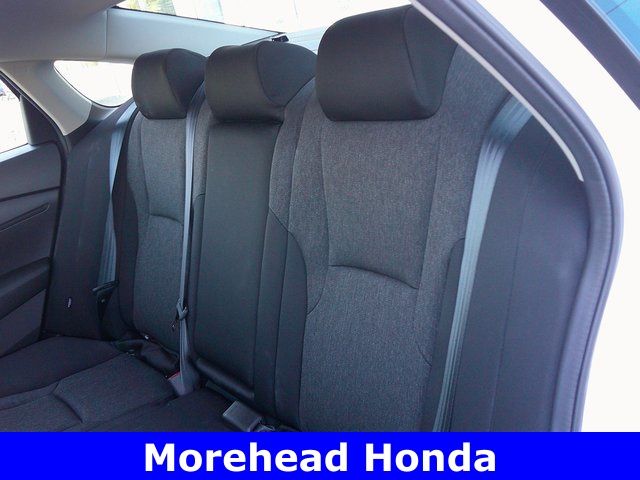 2025 Honda Accord SE - Photo 23
