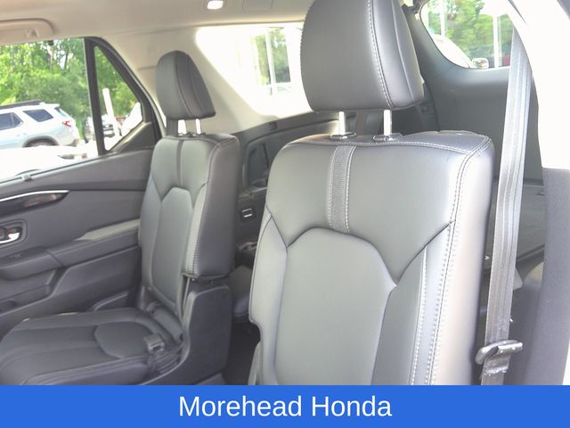 2024 Honda Pilot Touring - Photo 15