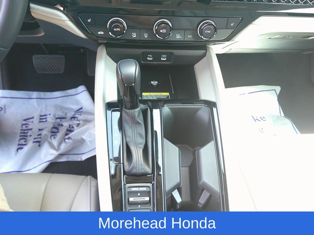 2025 Honda Accord Hybrid EX-L - Photo 14