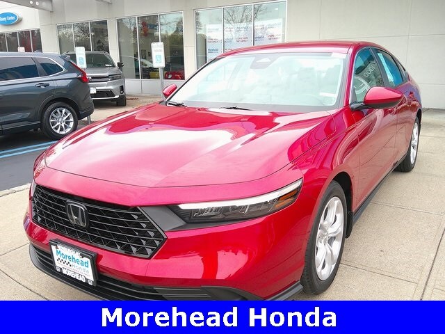 2025 Honda Accord LX photo 4