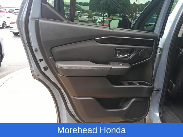 2023 Honda Pilot Elite - Photo 17