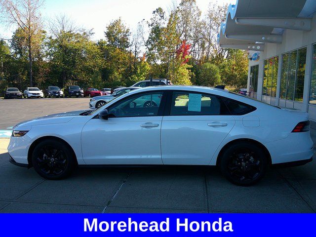 2025 Honda Accord SE - Photo 10