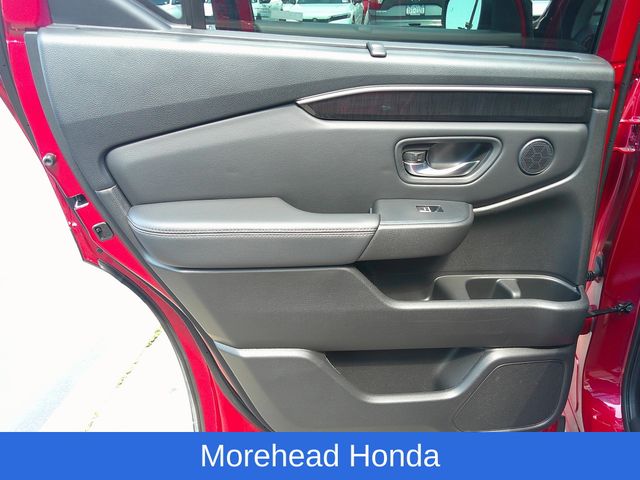 2023 Honda Pilot Elite - Photo 22