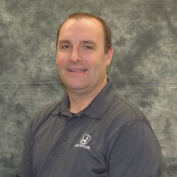 Staff member Ronnie Morehead - Service Manager from ID_c93a5bcef32e