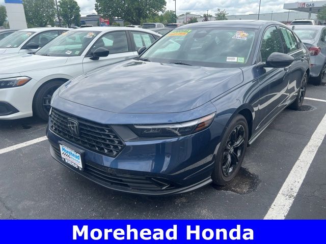 2025 Honda Accord SE - Photo 24