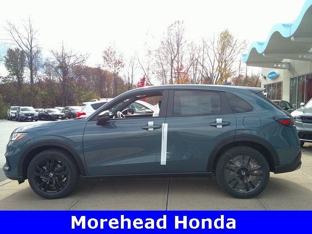 2026 Honda HR-V Sport photo 3