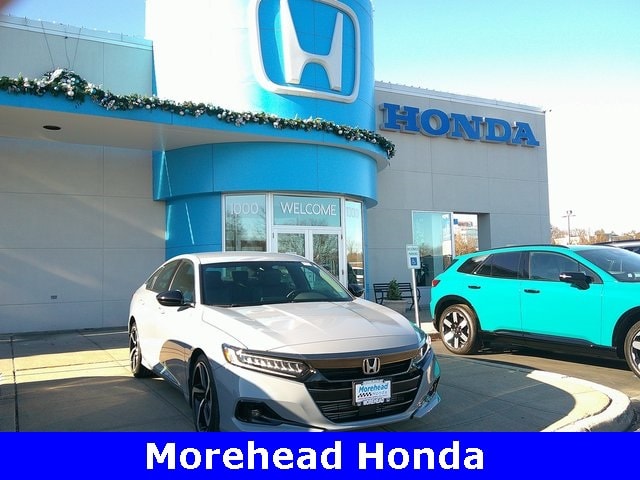 2022 Honda Accord Sport's photo