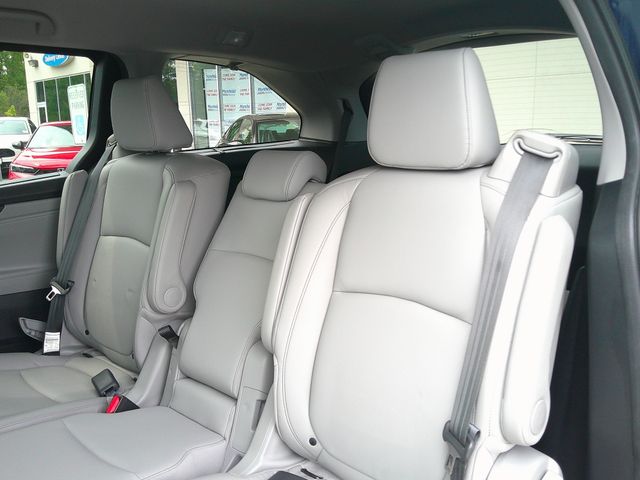2024 Honda Odyssey Touring - Photo 19