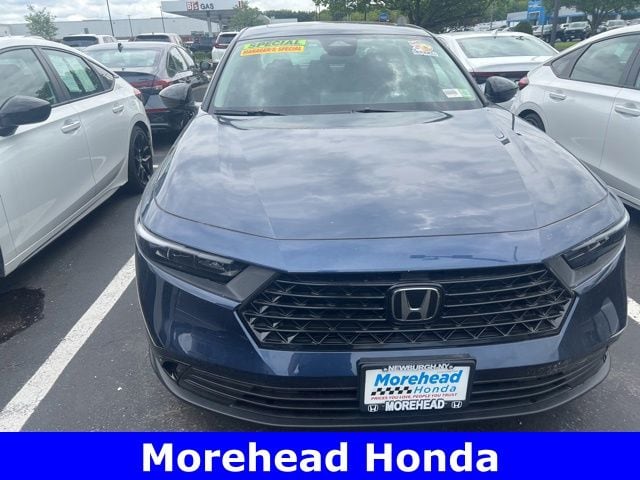 2025 Honda Accord SE - Photo 23