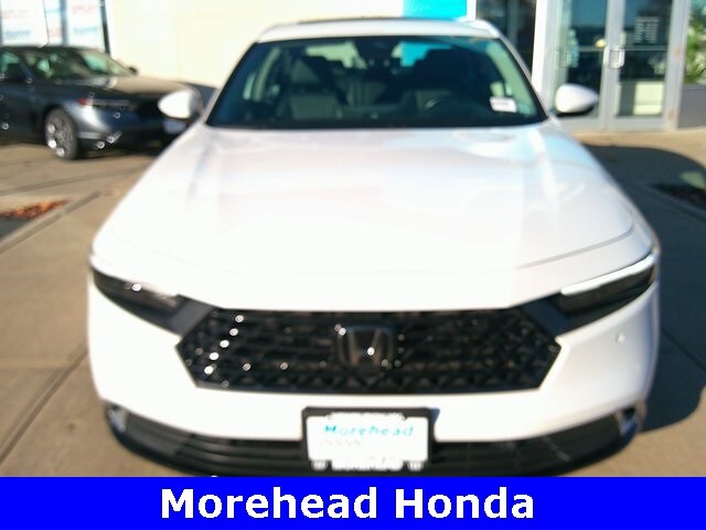 2023 Honda Accord Hybrid Touring photo 2