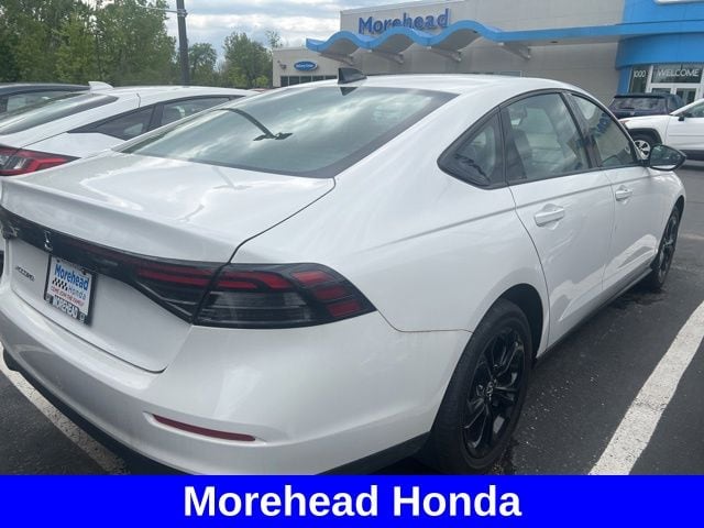 2025 Honda Accord SE - Photo 16