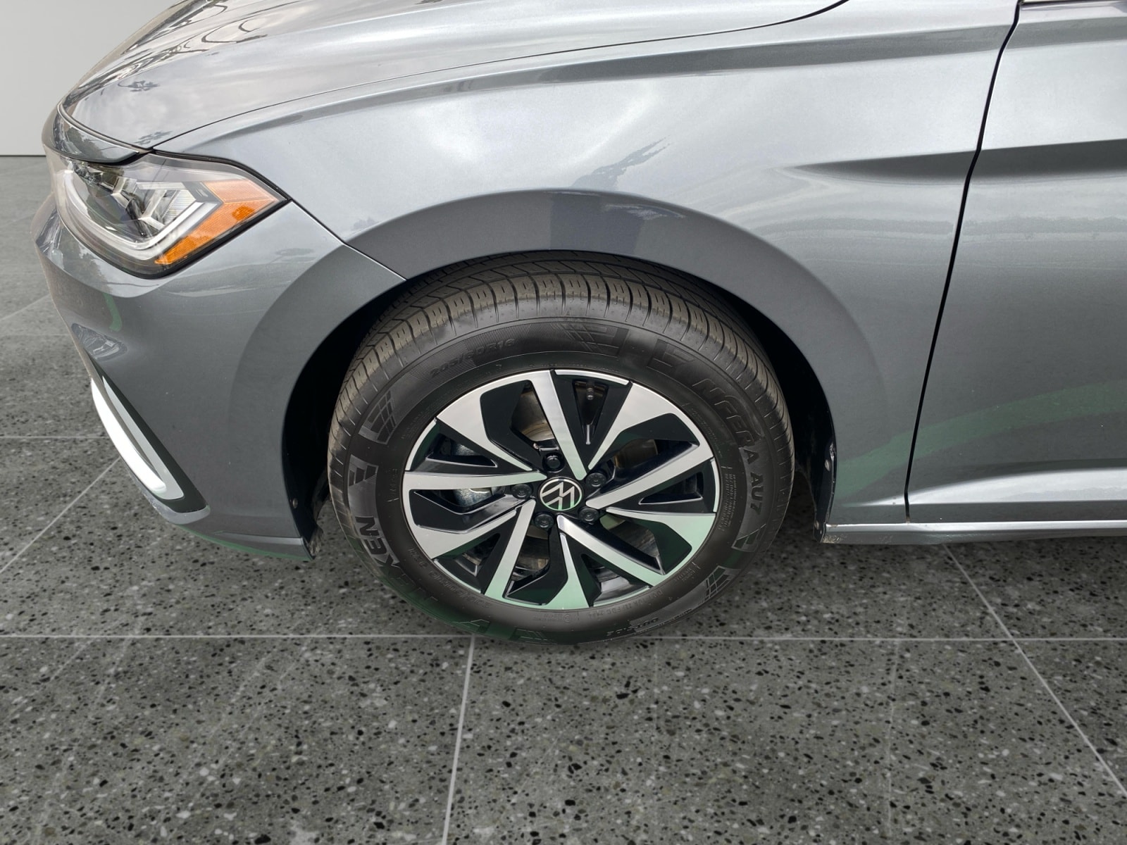2025 Volkswagen Jetta S - Photo 14