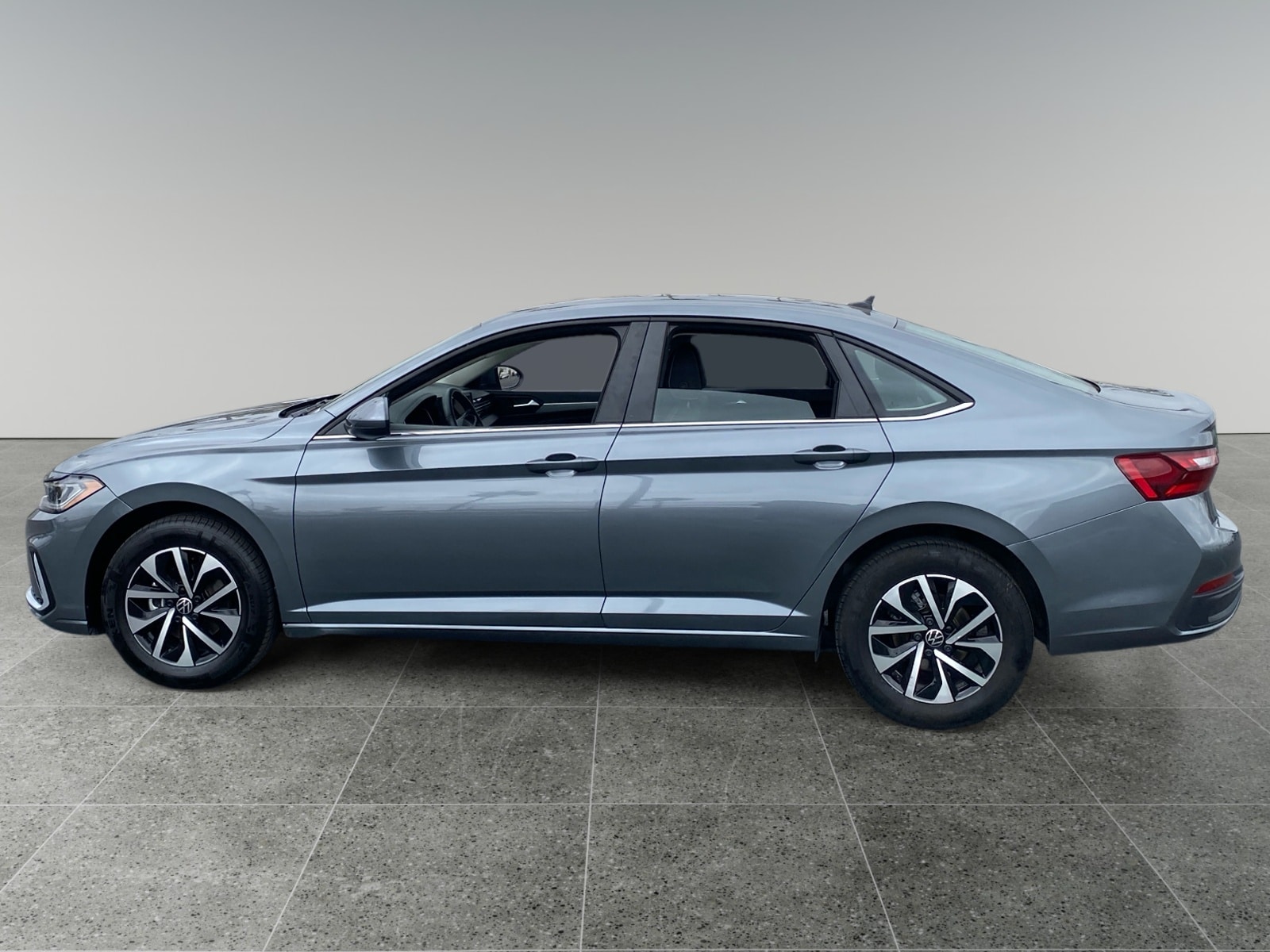 2025 Volkswagen Jetta 1.5T S photo 2