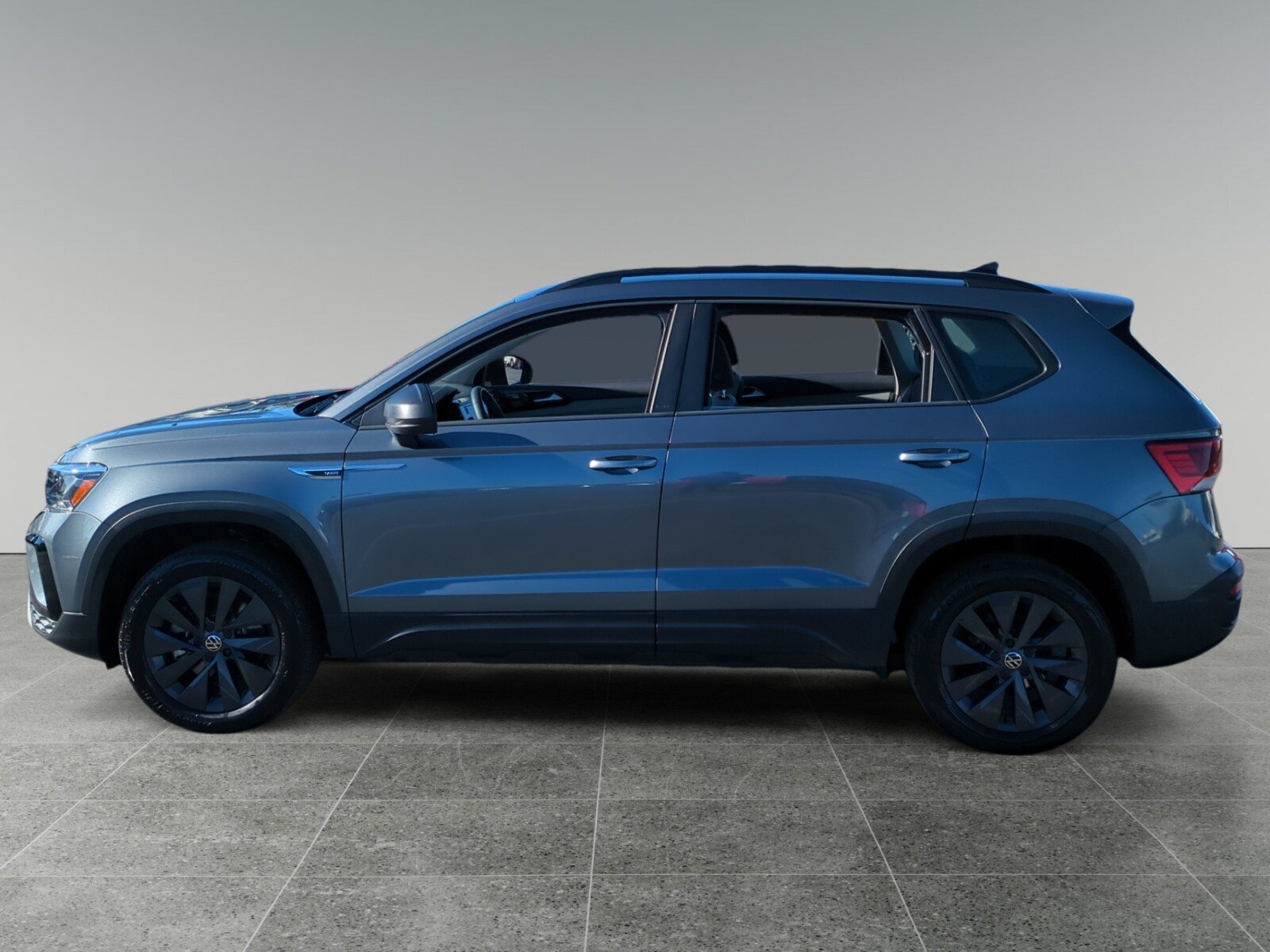 2024 Volkswagen Taos S photo 2