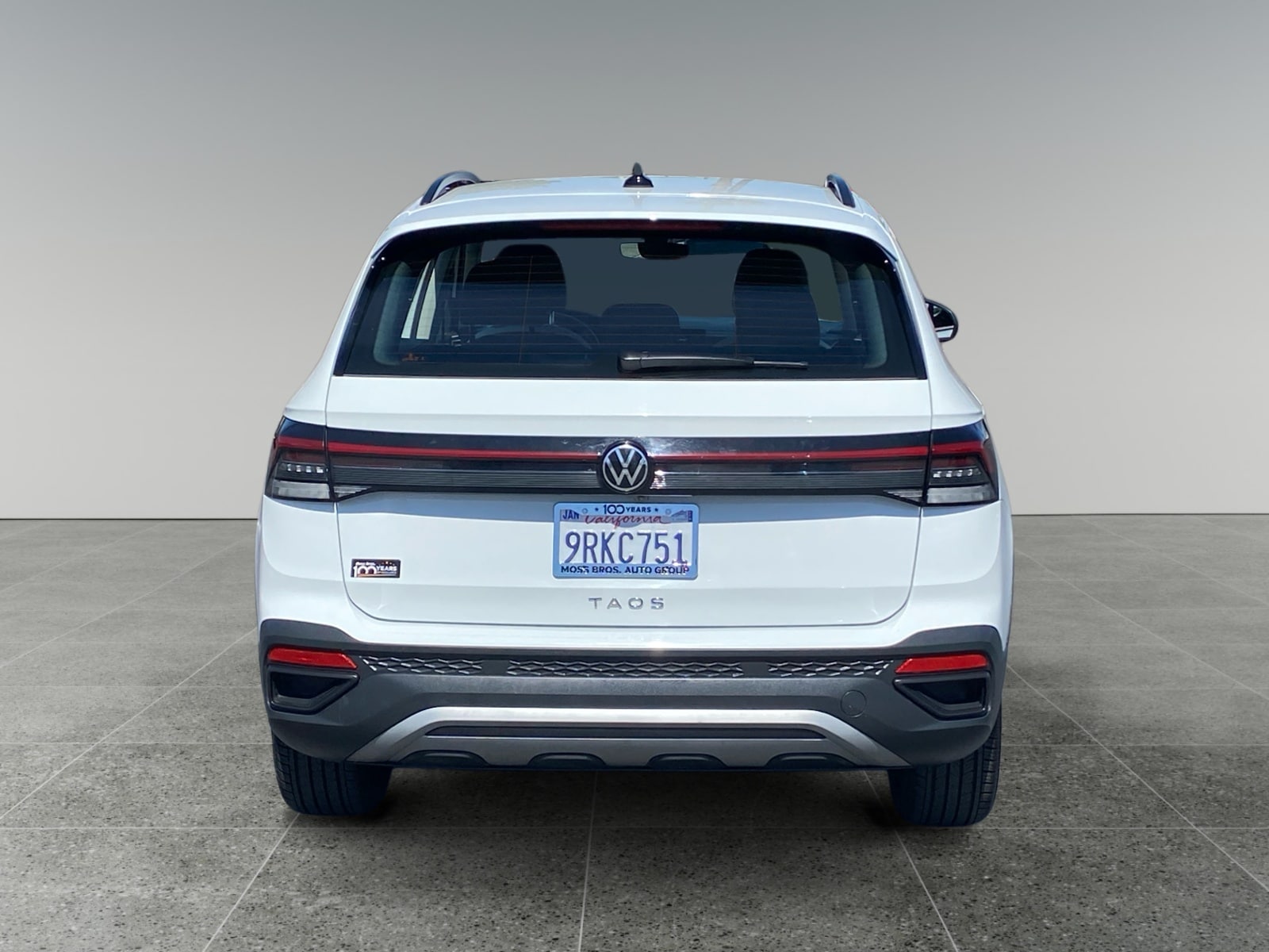 2025 Volkswagen Taos 1.5T S photo 4