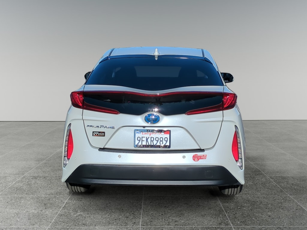 Used 2017 Toyota Prius Prime Advanced Hatchback