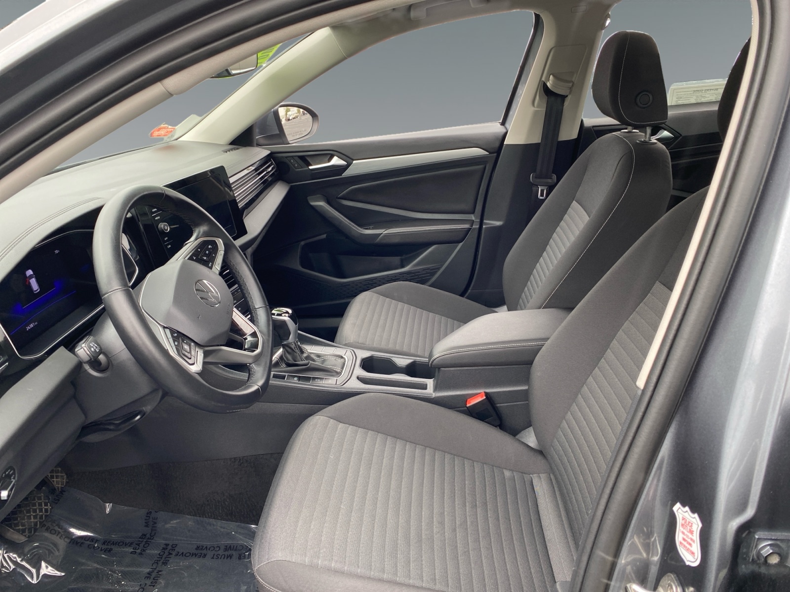 2025 Volkswagen Jetta S - Photo 9