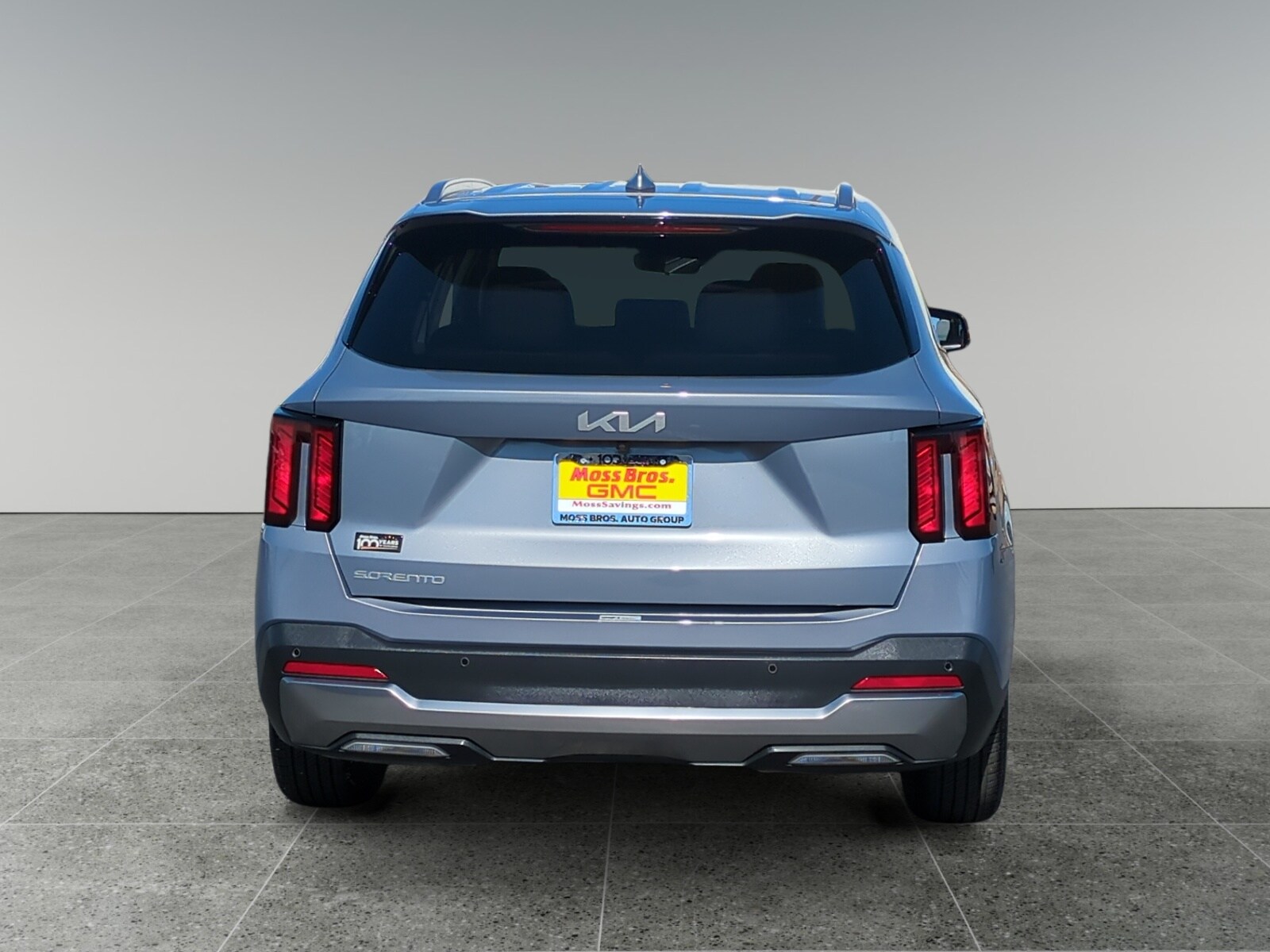 2024 Kia Sorento S photo 4