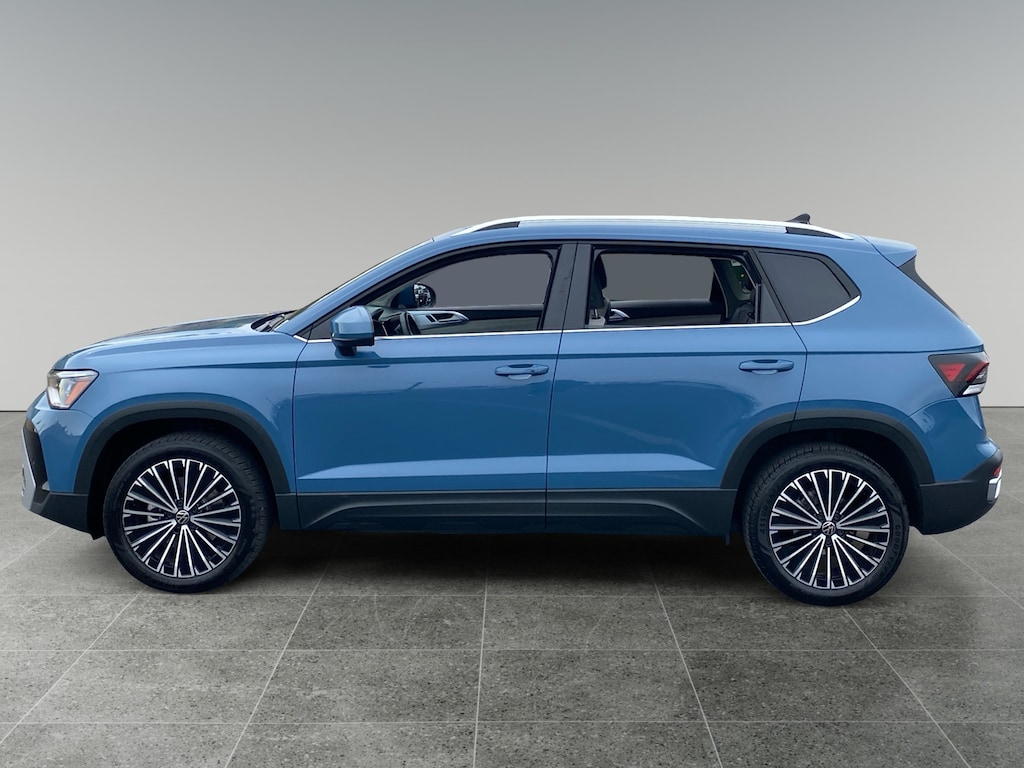 Used 2025 Volkswagen Taos 1.5T SE SUV