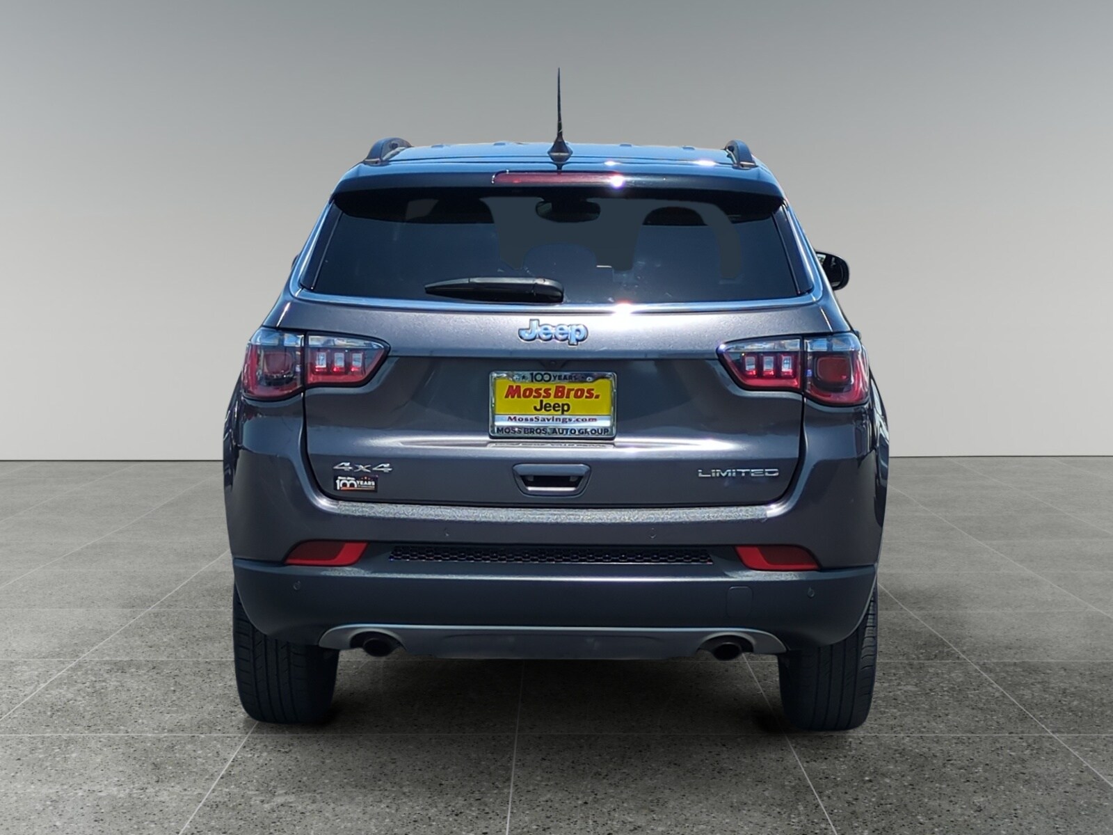2023 Jeep Compass Limited photo 3