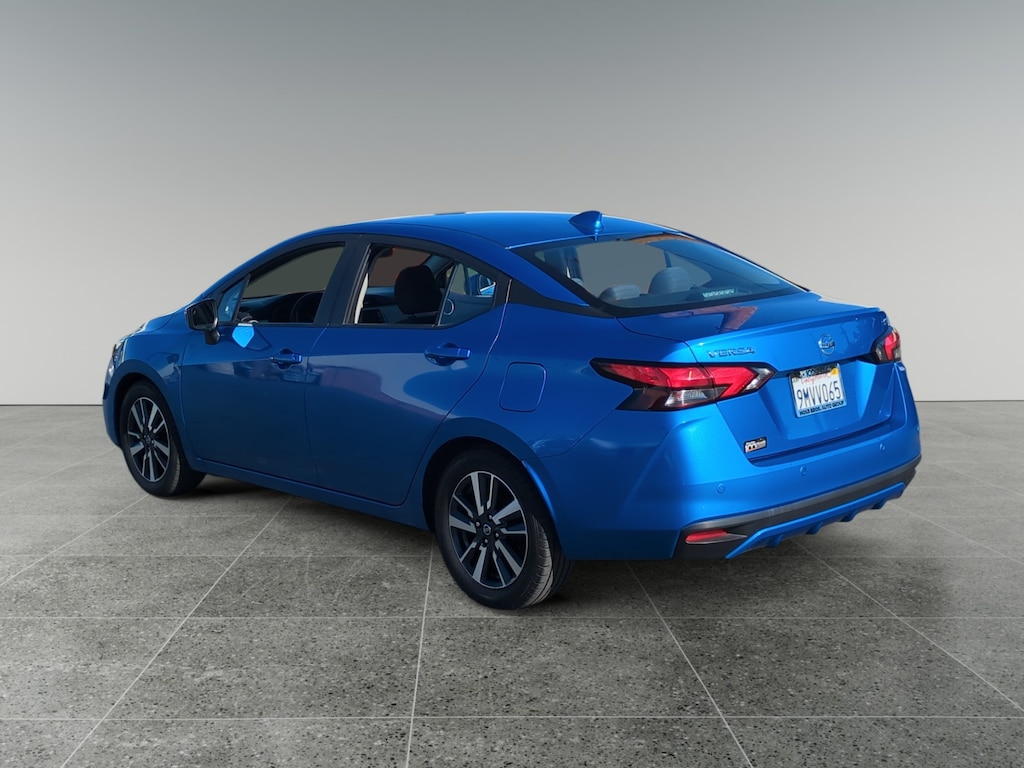 Used 2021 Nissan Versa 1.6 SV Sedan