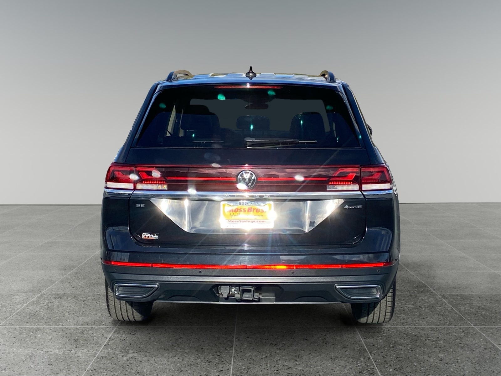 2024 Volkswagen Atlas 2.0T SE w/Technology photo 4