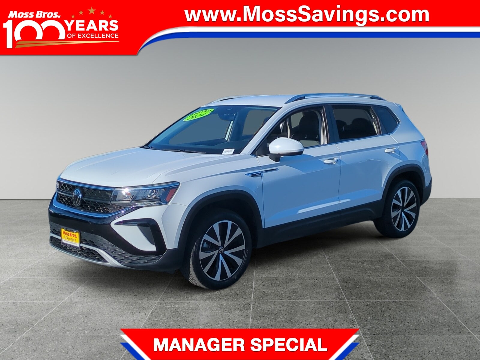 2024 Volkswagen Taos SE's photo