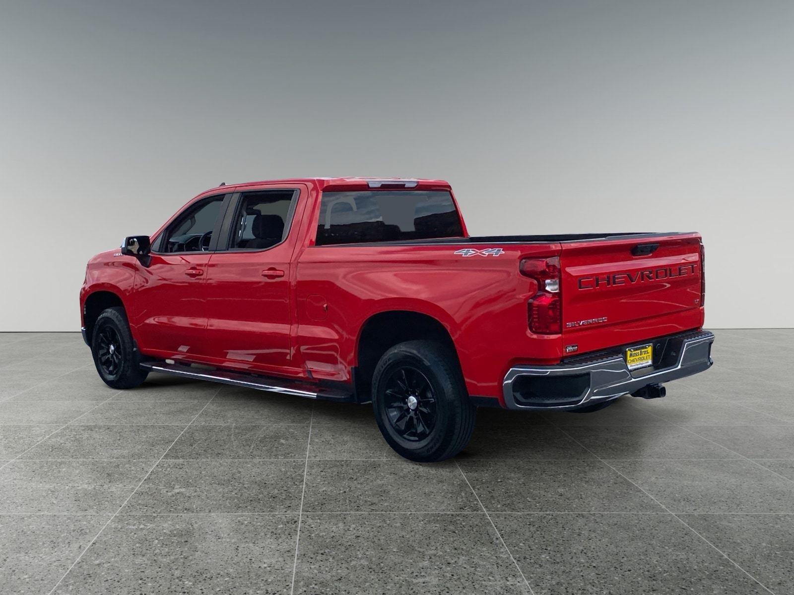 2024 Chevrolet Silverado 1500 LT photo 3