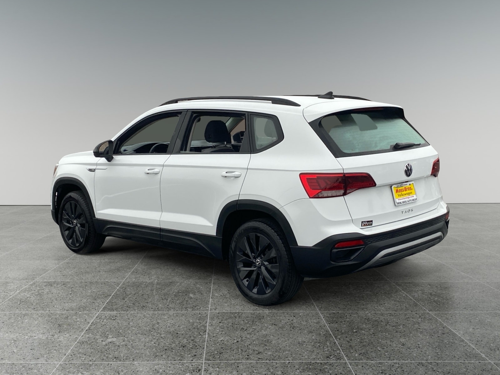 2024 Volkswagen Taos 1.5T S photo 3