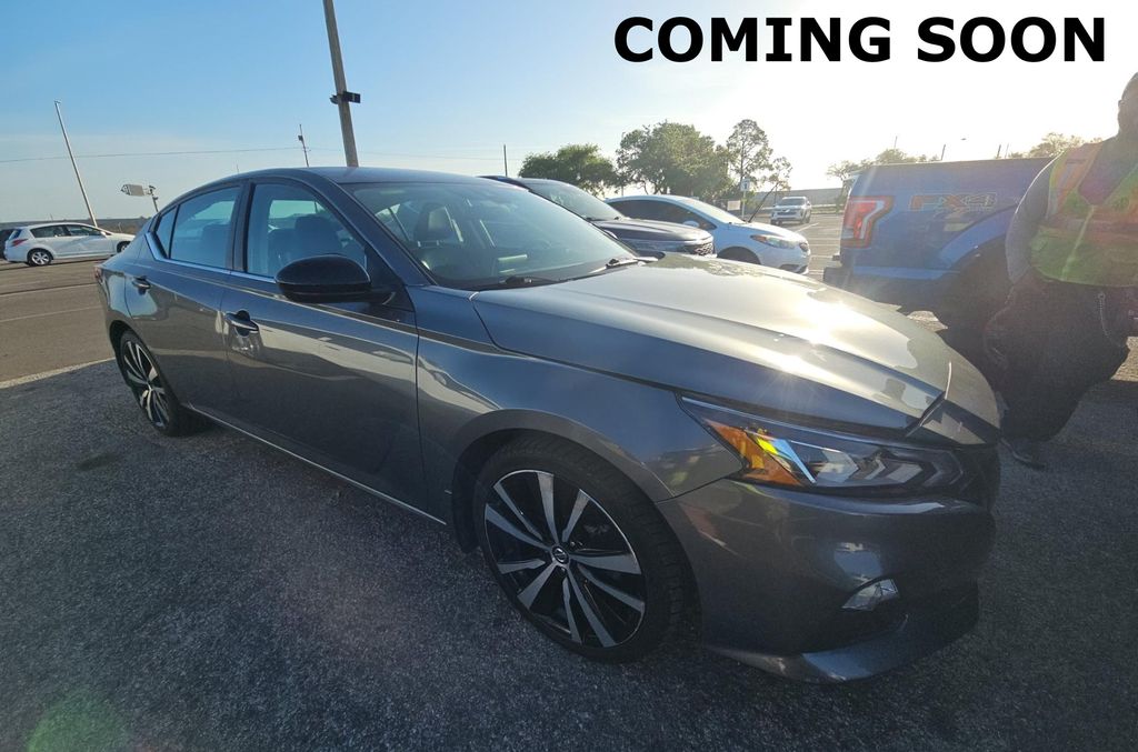 2020 Nissan Altima SR