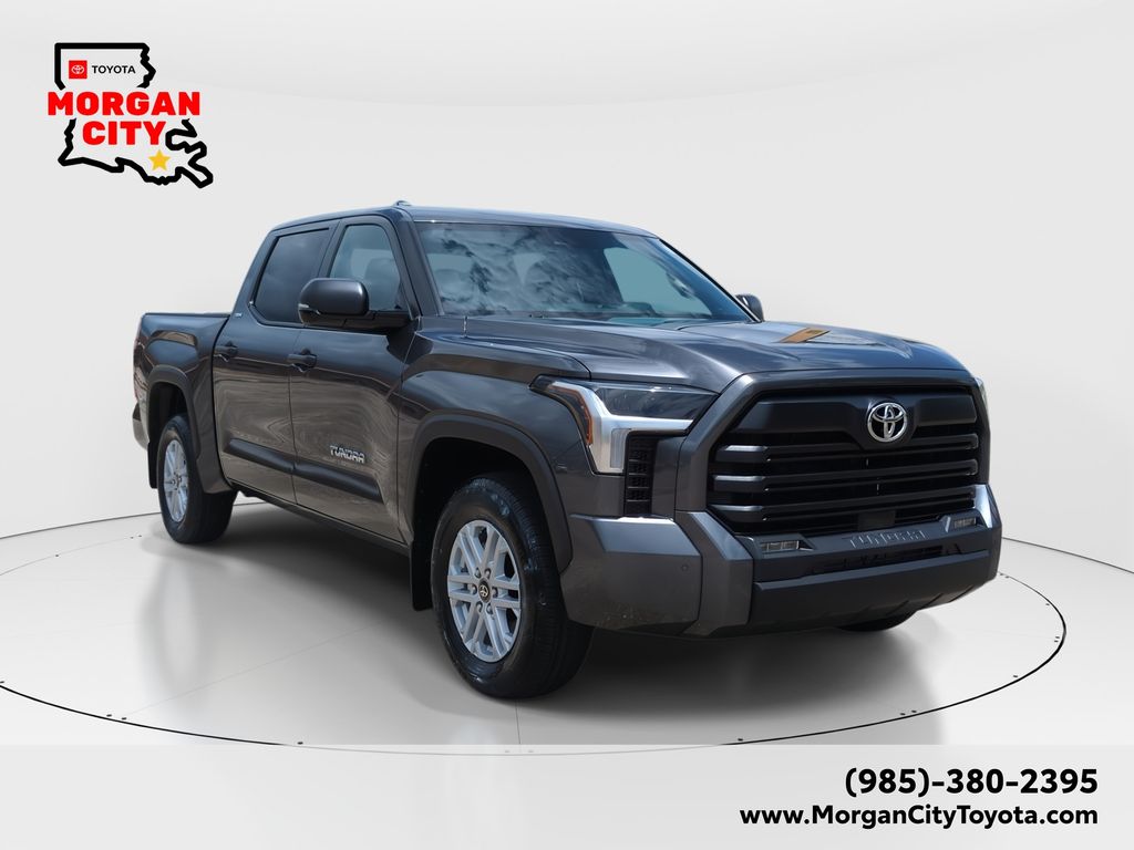 2026 Toyota Tundra SR5 CrewMax 5.5' Bed's photo
