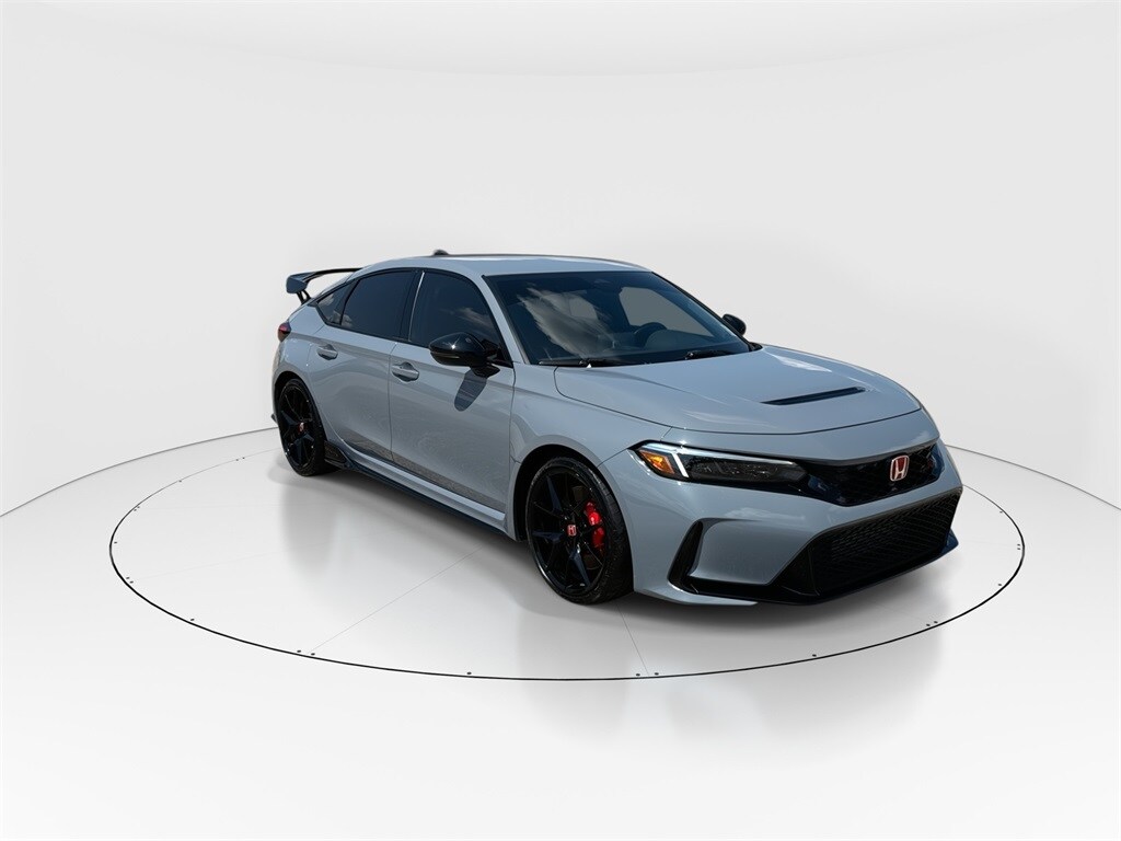 2023 Honda Civic Type R Touring photo 2