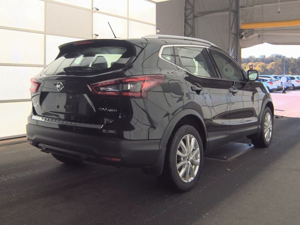2022 Nissan Rogue Sport SV photo 4
