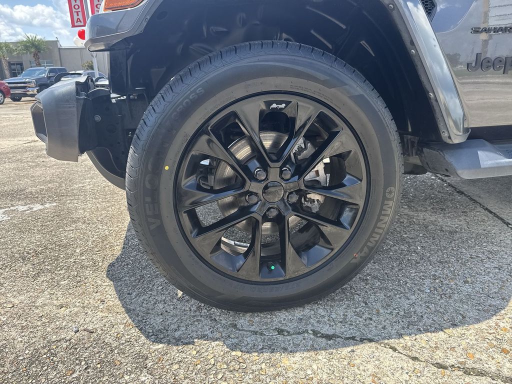 2021 Jeep Wrangler Unlimited Sahara 4XE - Photo 12