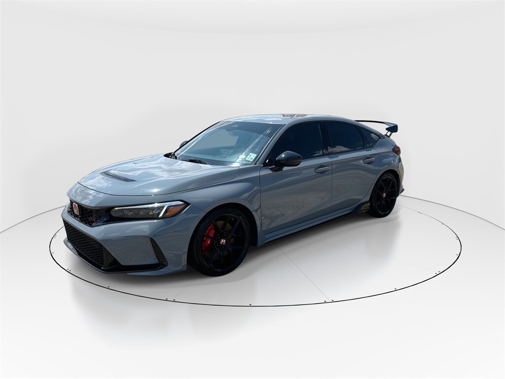 2023 Honda Civic Type R Touring photo 4