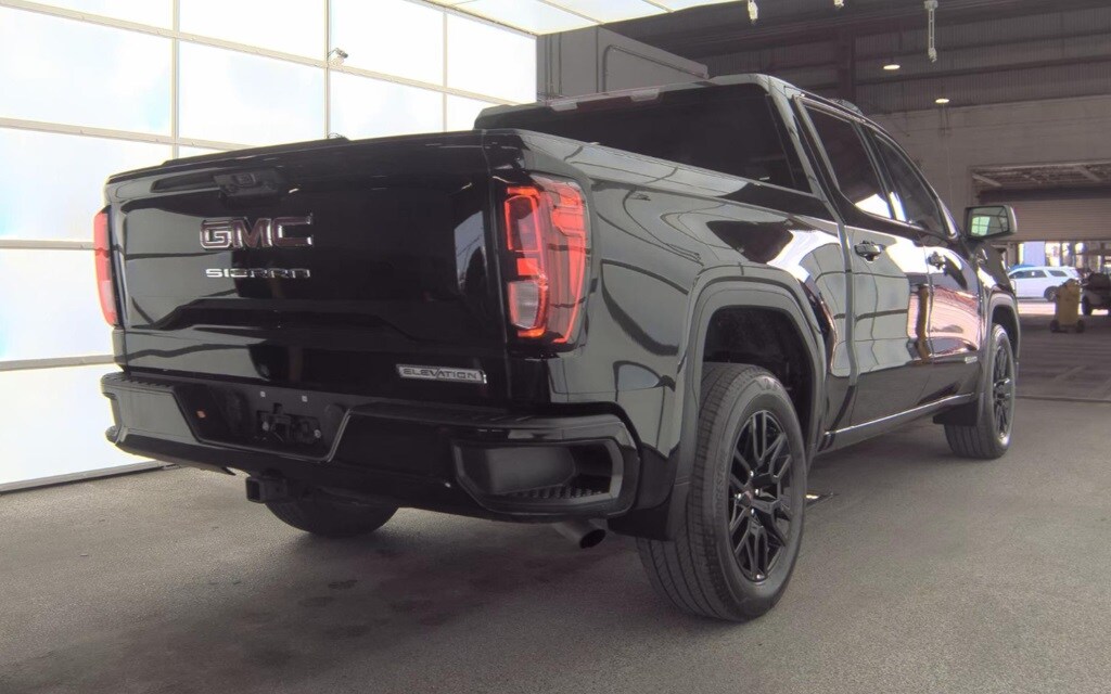 2024 Gmc Sierra 1500 Elevation photo 3
