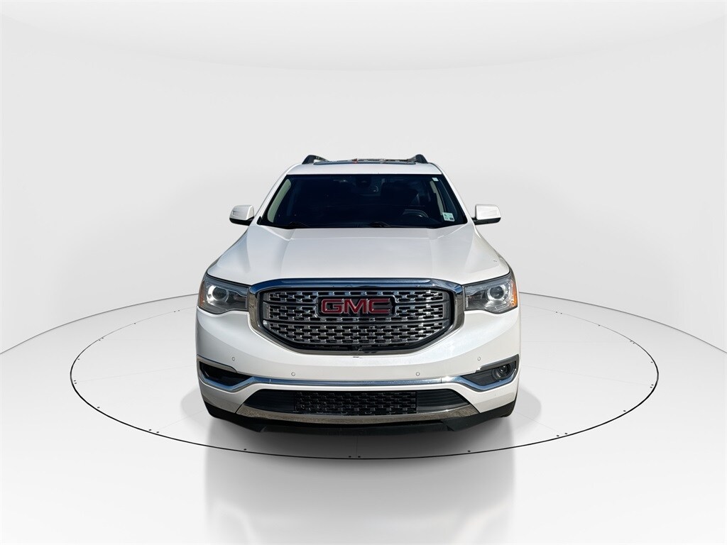 2018 Gmc Acadia Denali photo 3