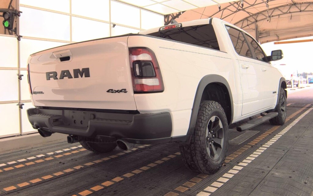 2019 Ram 1500 Rebel photo 3