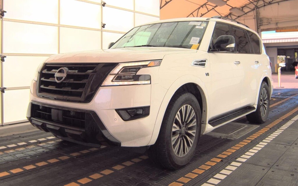2022 Nissan Armada SL photo 4
