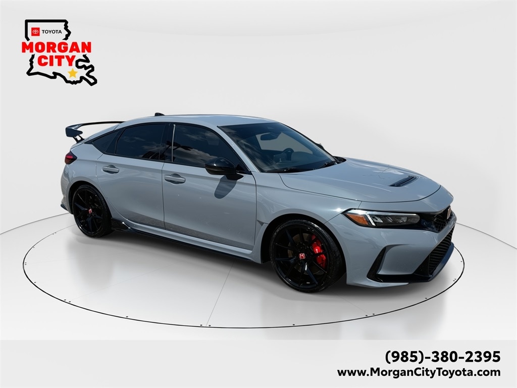 2023 Honda Civic Hatchback Type-R's photo