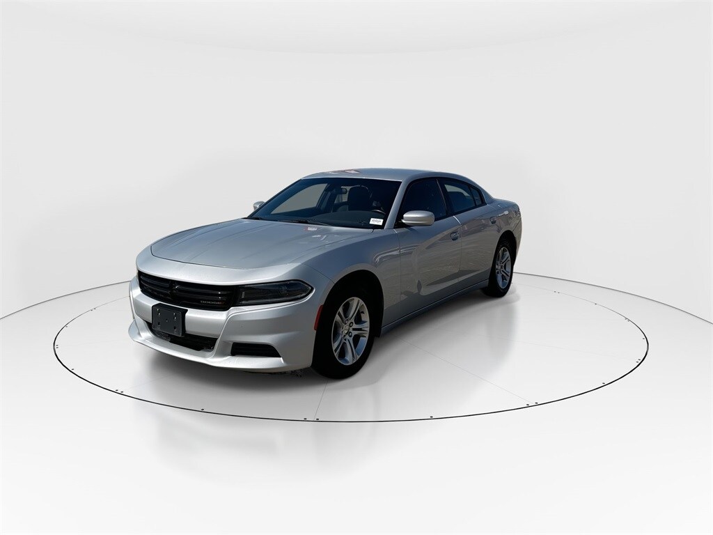 2022 Dodge Charger SXT photo 4