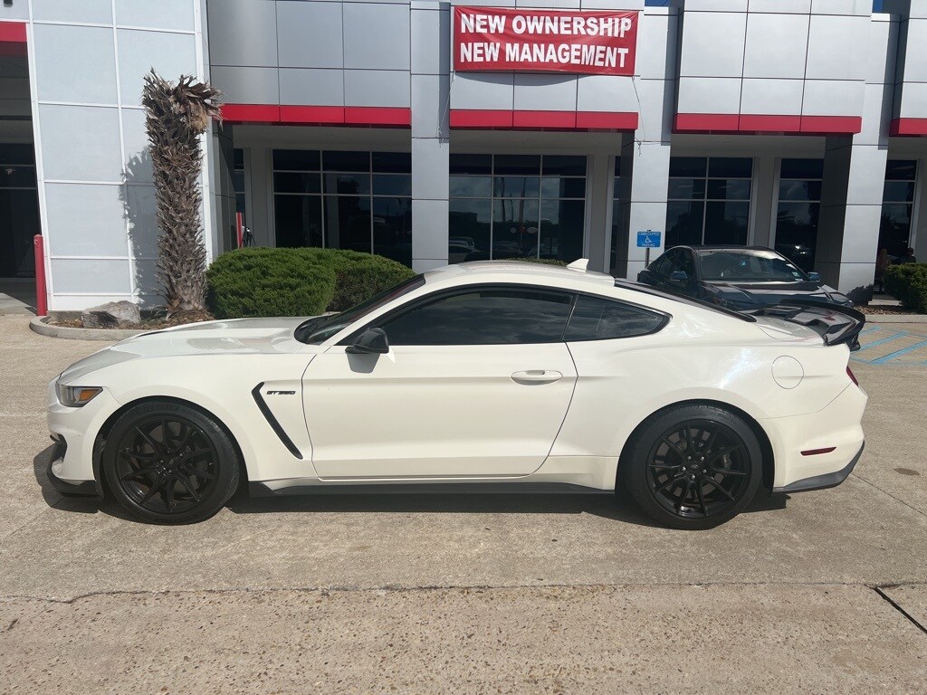 2020 Ford Mustang Shelby photo 4
