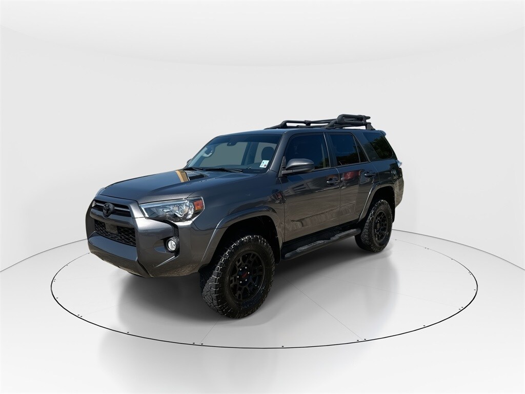 2020 Toyota 4Runner SR5 photo 4