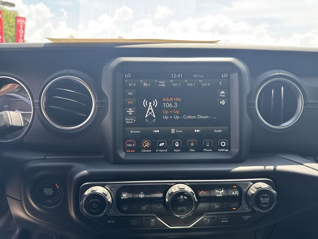 2021 Jeep Wrangler Unlimited Sahara 4XE - Photo 26